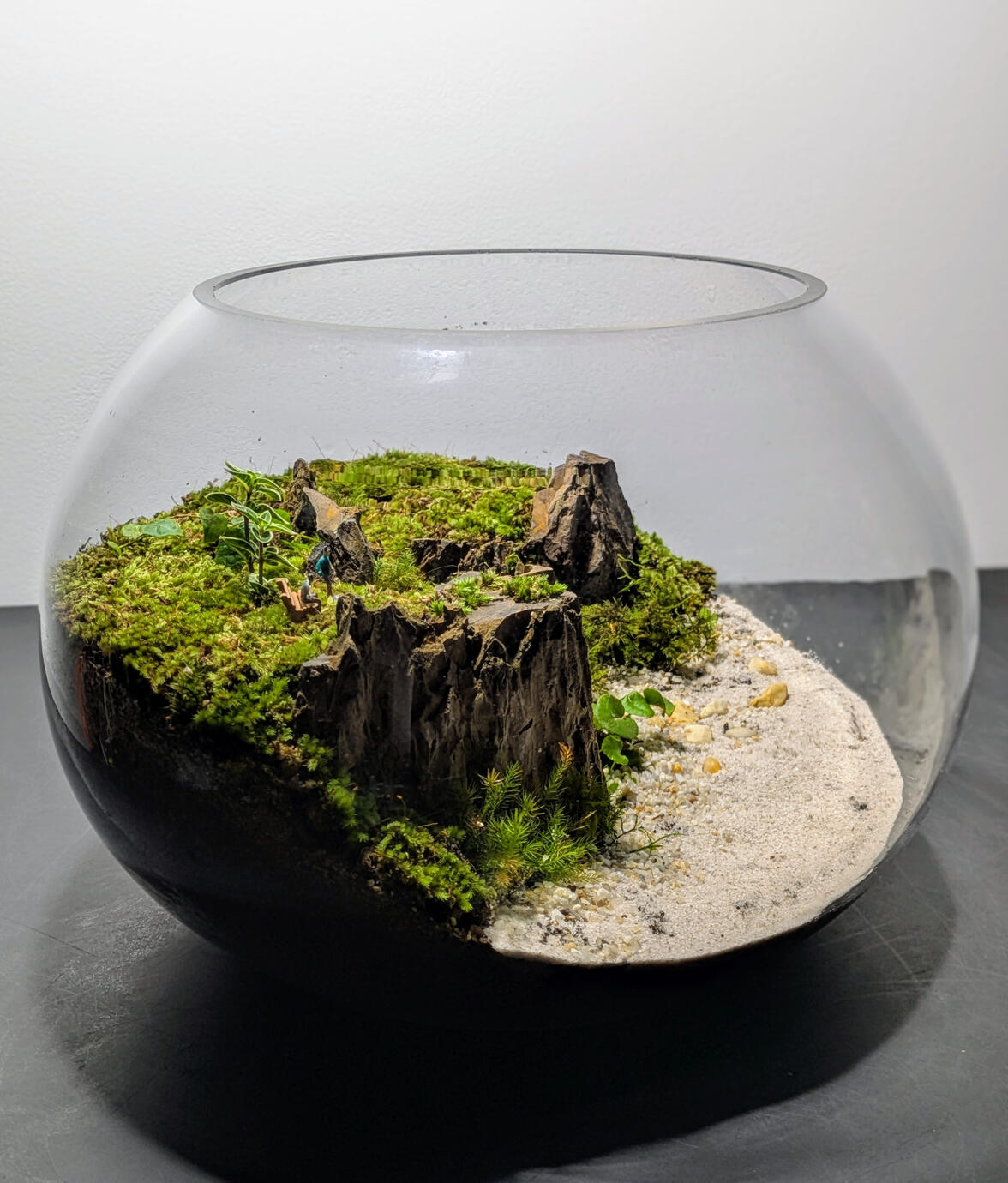 Azure Cape 蒼の岬 local Central Coast beach/cliffs. H22cm x W30cm